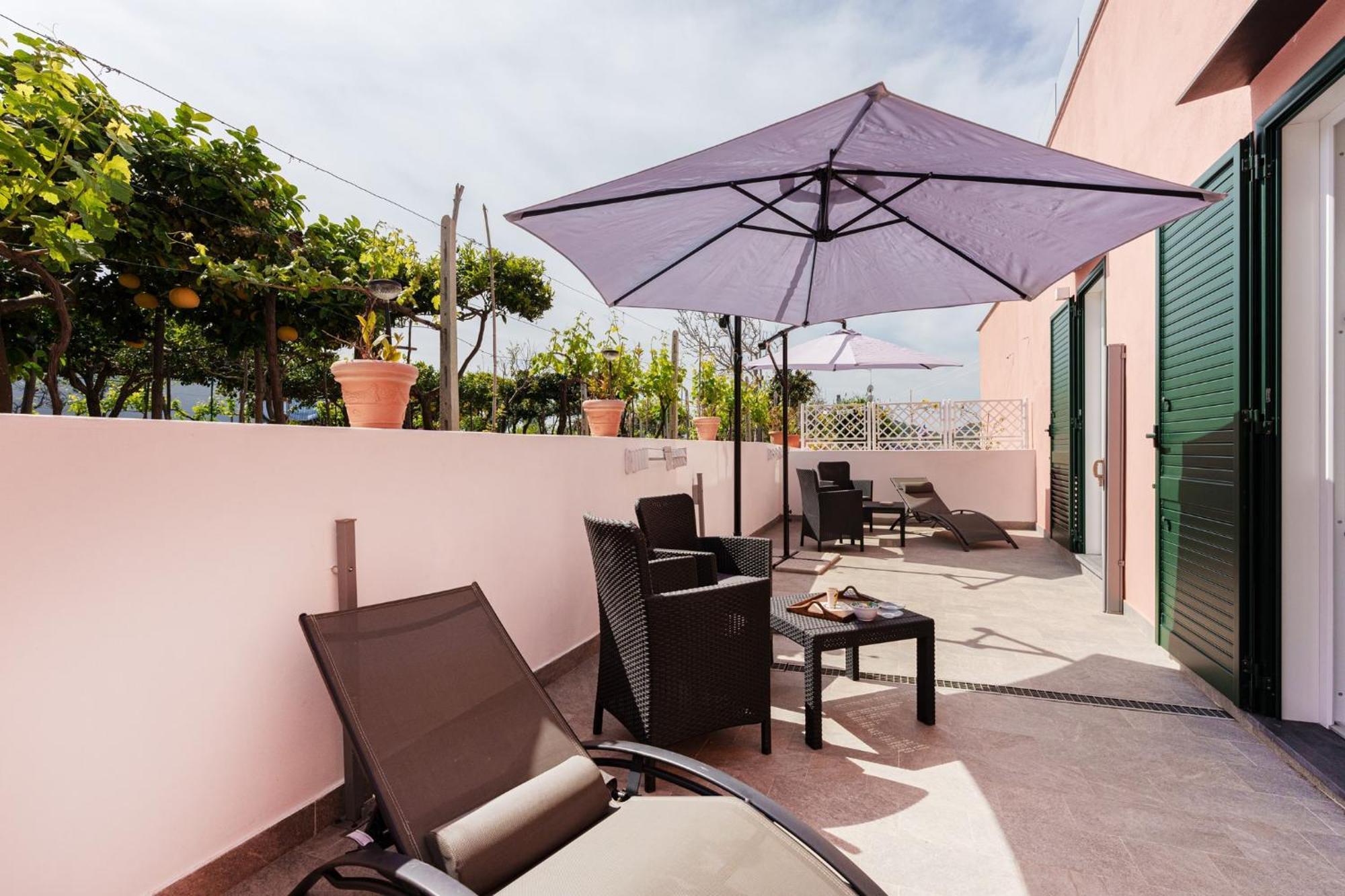 Le Rondinelle Rooms Procida Exterior photo