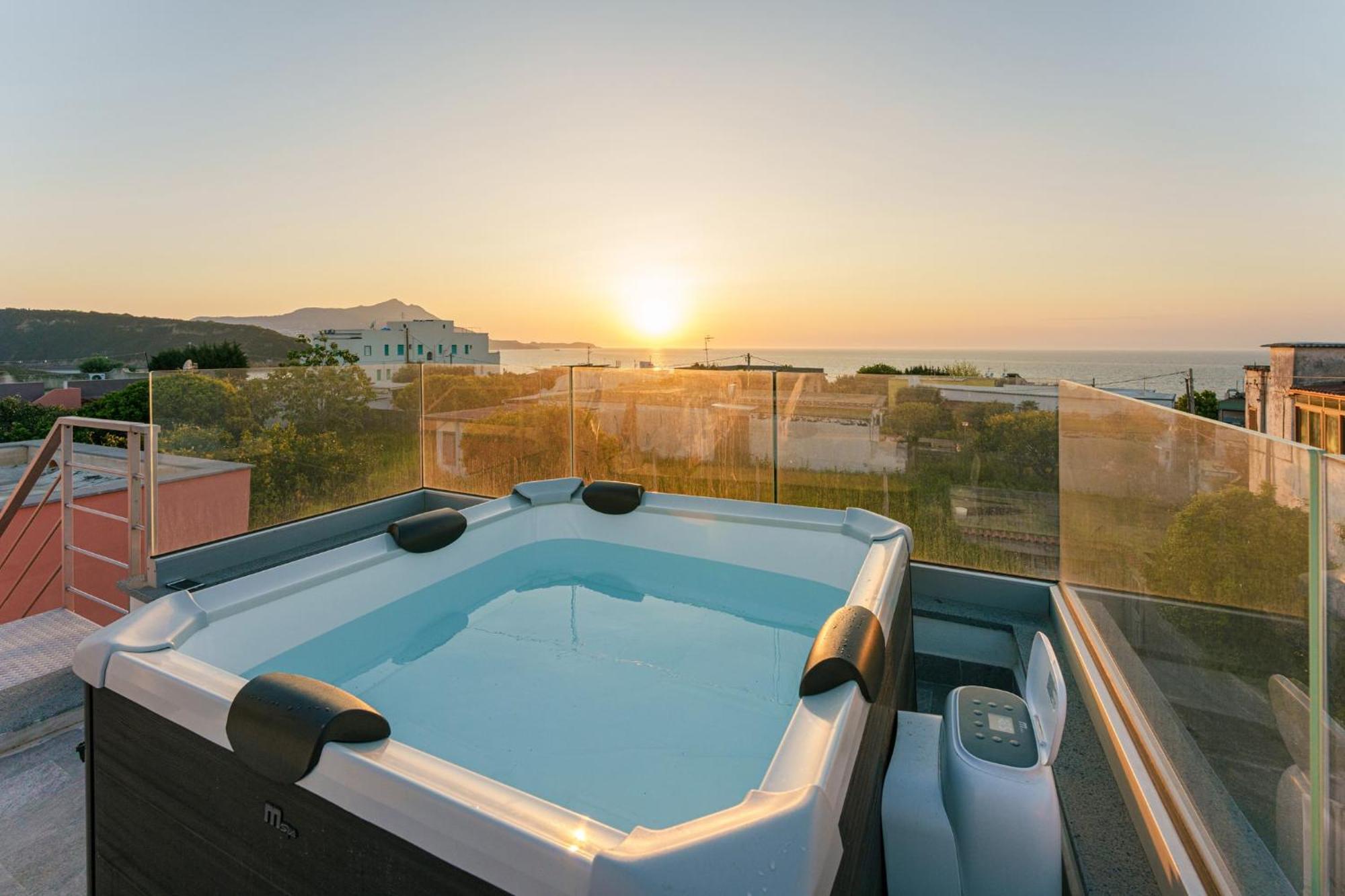 Le Rondinelle Rooms Procida Exterior photo
