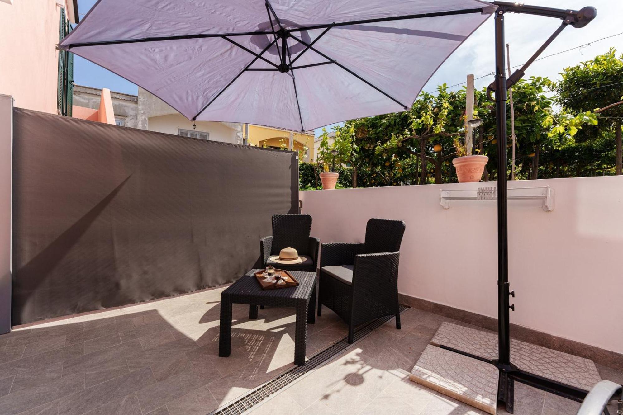 Le Rondinelle Rooms Procida Exterior photo
