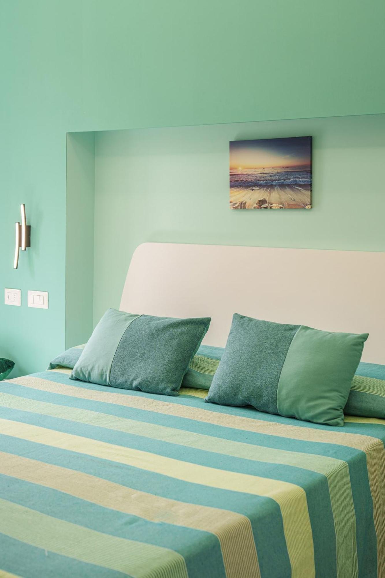 Le Rondinelle Rooms Procida Exterior photo